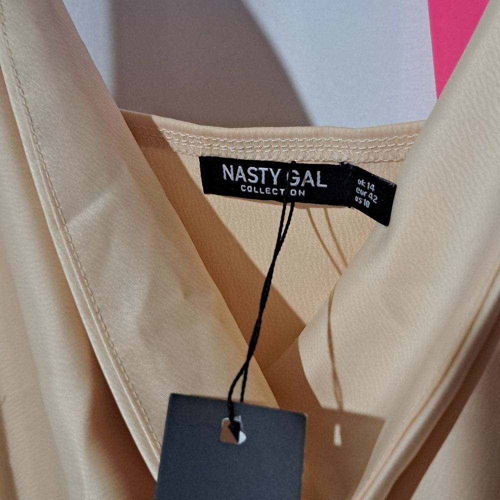 NASTY GAL DRESS - Picture 3 of 5